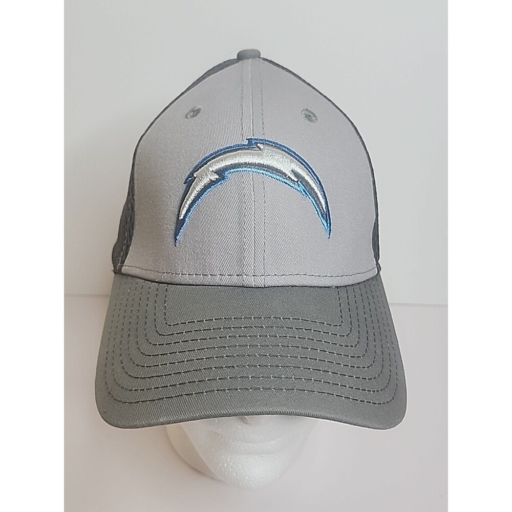 Los Angeles Chargers New Era 39Thirty Hat Size Small/ Medium Gray Black NFL